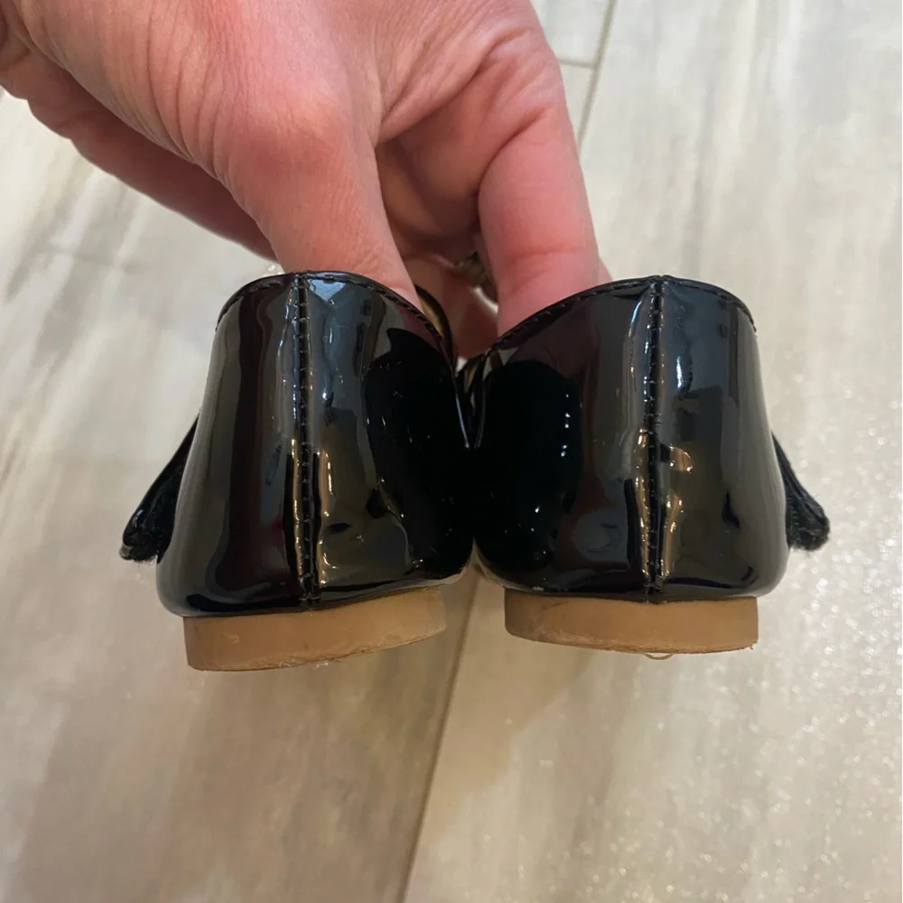 Flaryzone from Amazon Black Patent Leather Mary Jane Flats with Velvet Bow 9